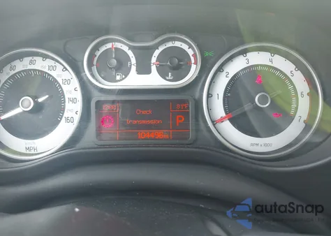 2014 Fiat 500L Lounge z USA, uszkodzony, nr VIN ZFBCFACH1EZ003031